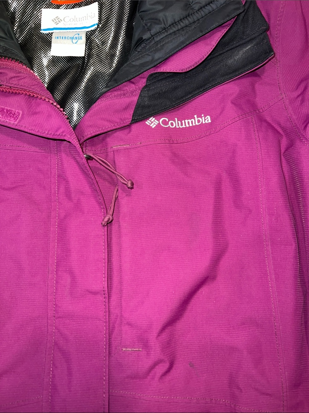 Columbia Women's Magenta Hooded Waterproof Ski Jacket - Picture 3 of 13